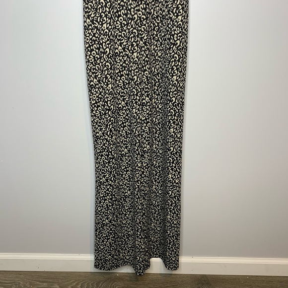 Leopard jumpsuit. - Picture 3 of 6